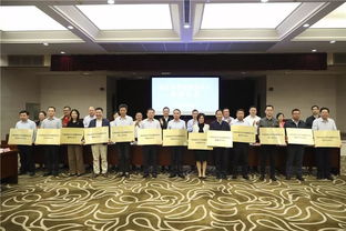 徐匯區(qū)舉行政府工作會(huì)議暨區(qū)營商服務(wù)中心揭牌儀式 會(huì)議服務(wù)